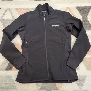 PLEASE READ Patagonia Women’s Black Softshell Jacket Small